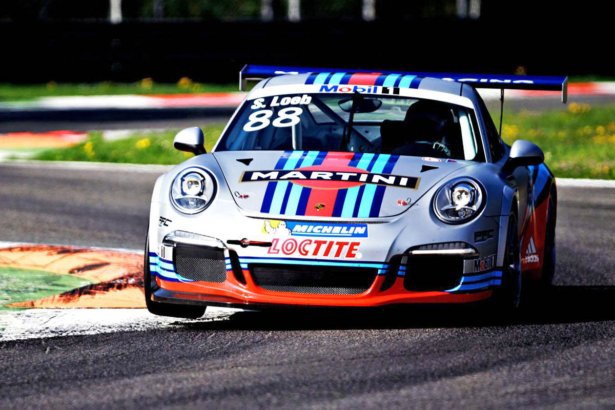 Loeb races Martini Porsche 911 GT3 Cup