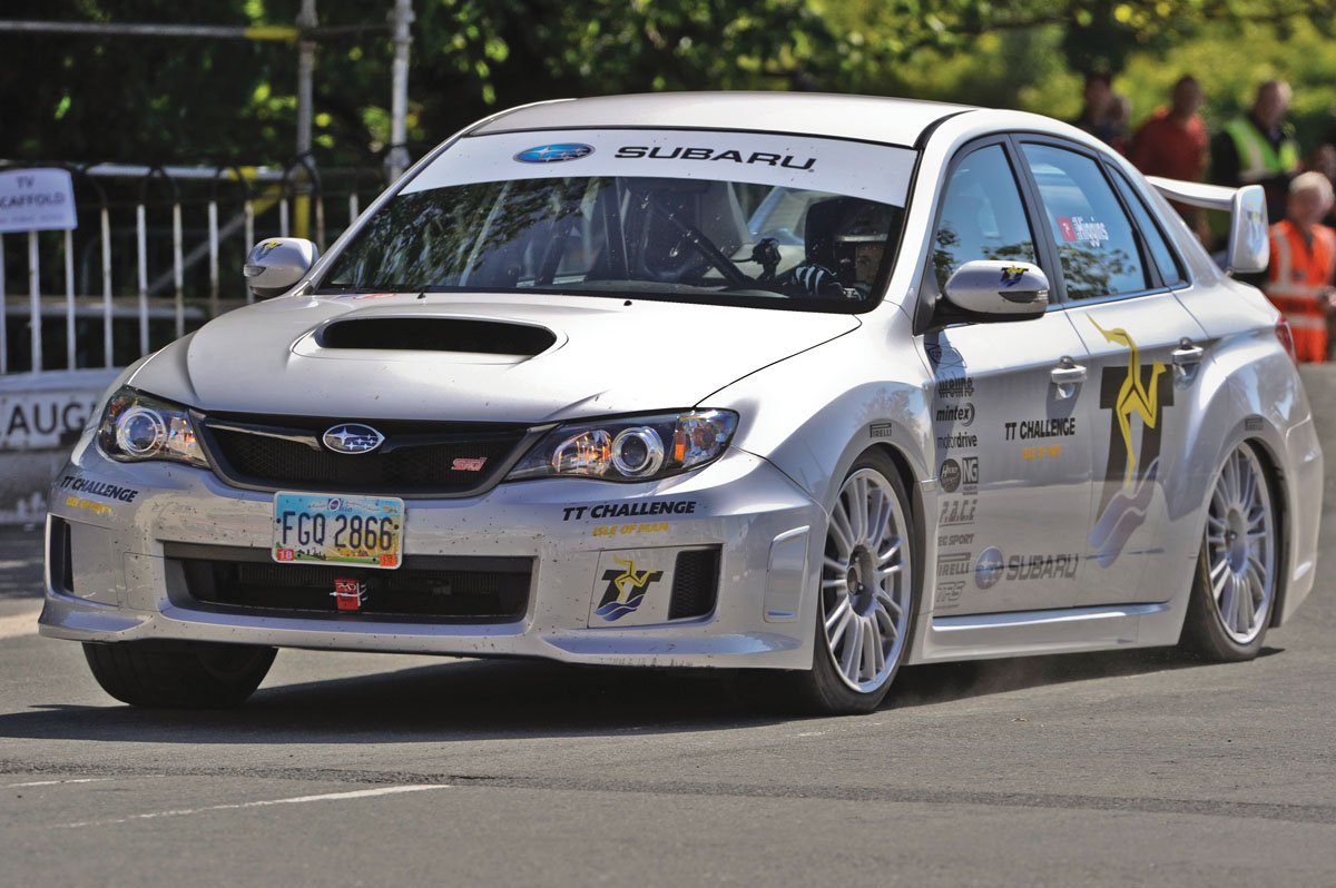 Subaru Impreza STI jump Isle of man TT