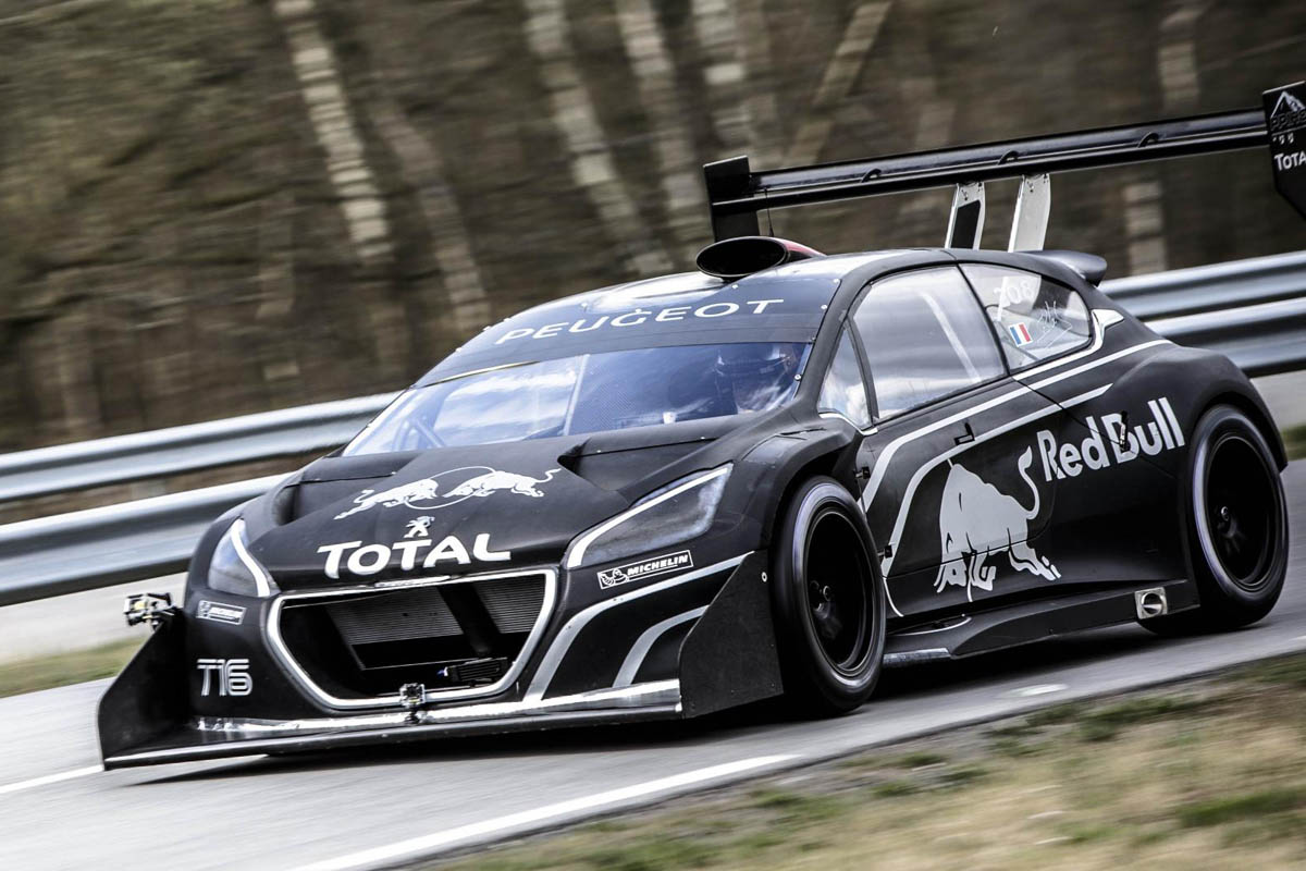 Pikes Peak Peugeot 208 T16