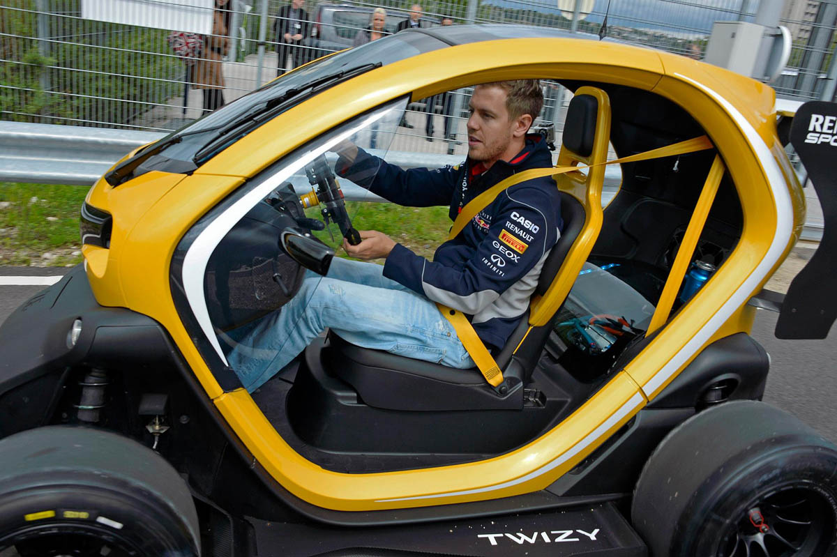 Sebastian Vettel drives Renault Twizy F1