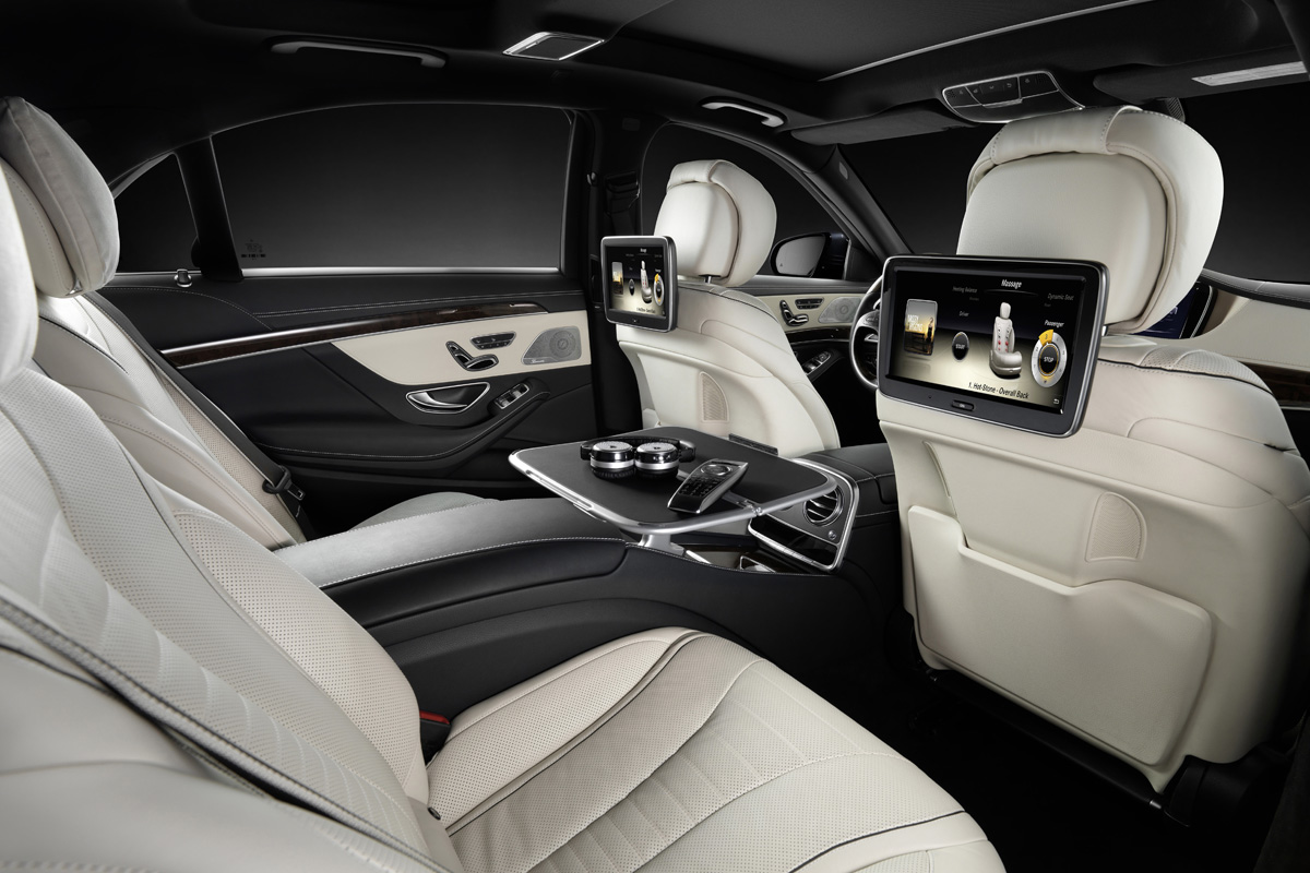 2014 Mercedes S-Class rear seat