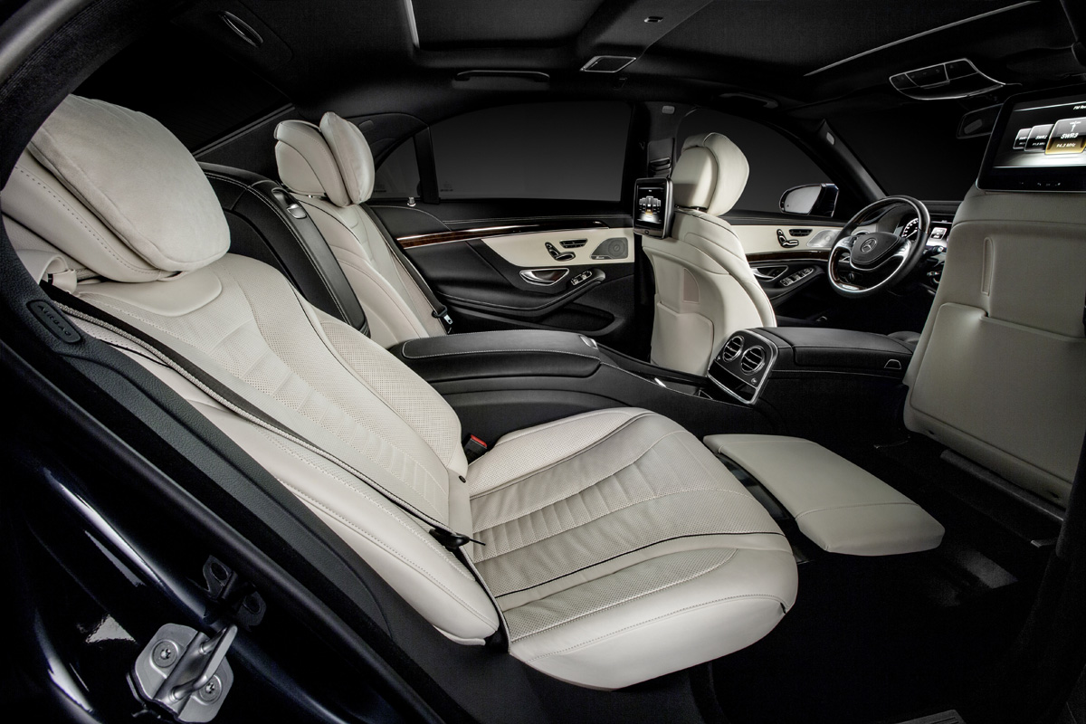 2014 Mercedes S-Class rear seat
