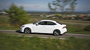 Lexus IS 300h F-Sport