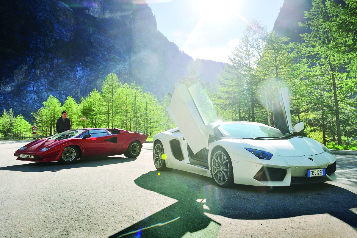 evo Magazine: July 2013 Lamborghini Aventador Countach road trip