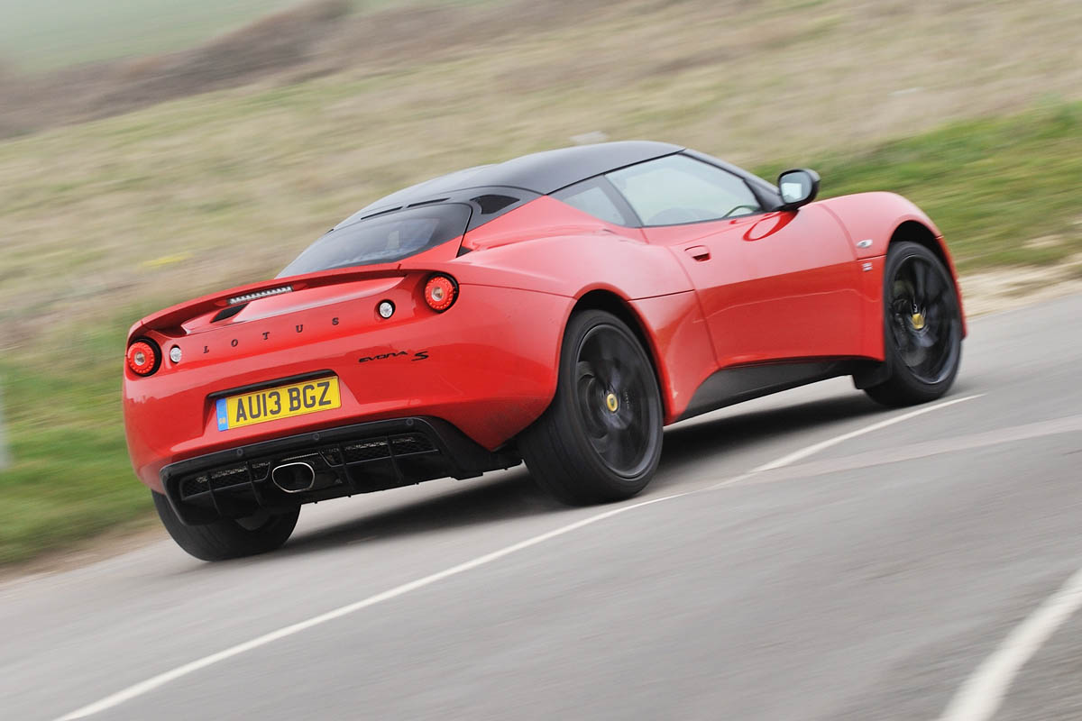 Lotus Evora S Sports Racer red and black