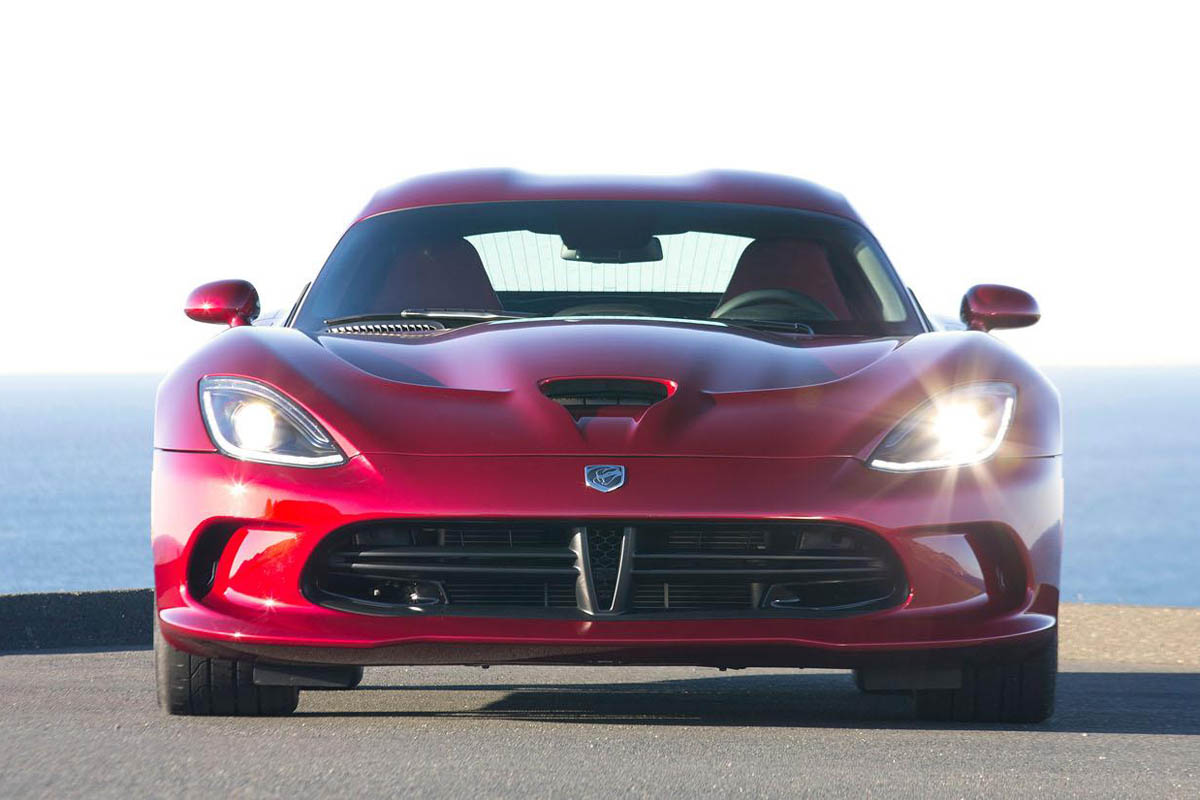 SRT Viper red