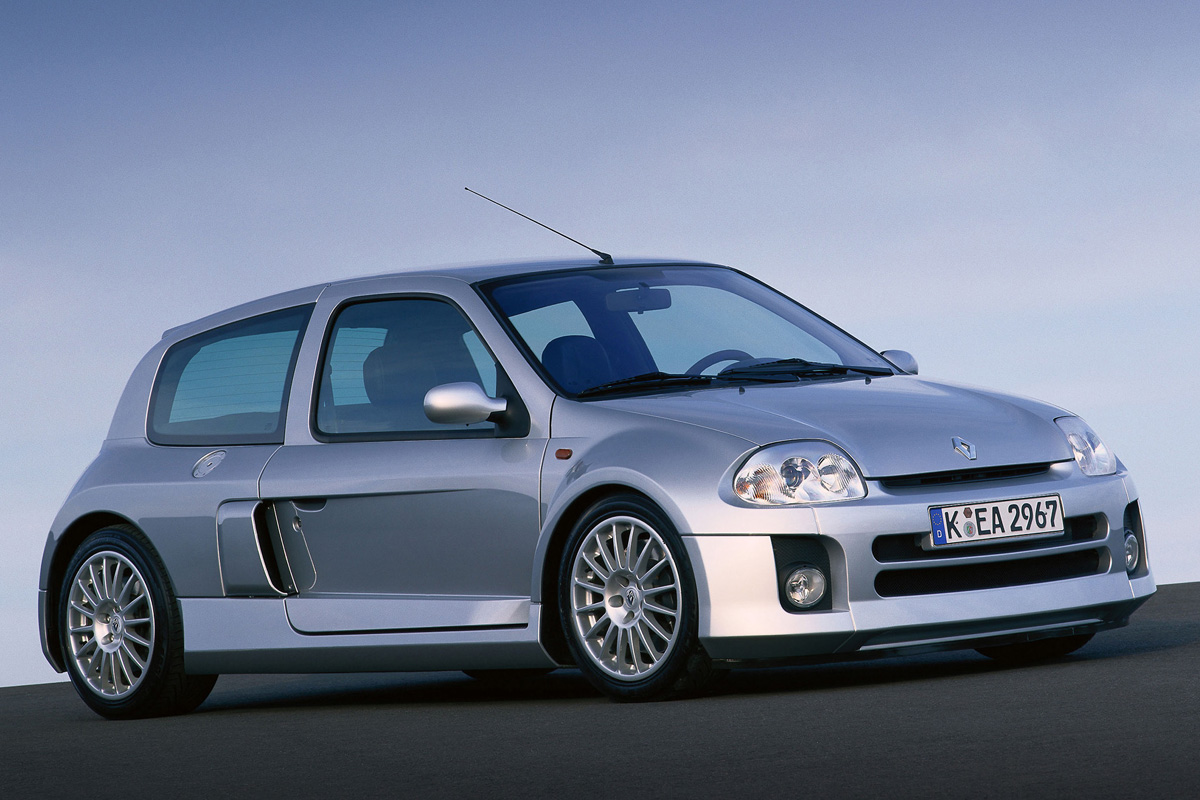 Clio V6