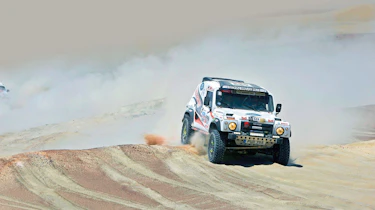 Race2Recovery Land Rover on the Dakar Rally
