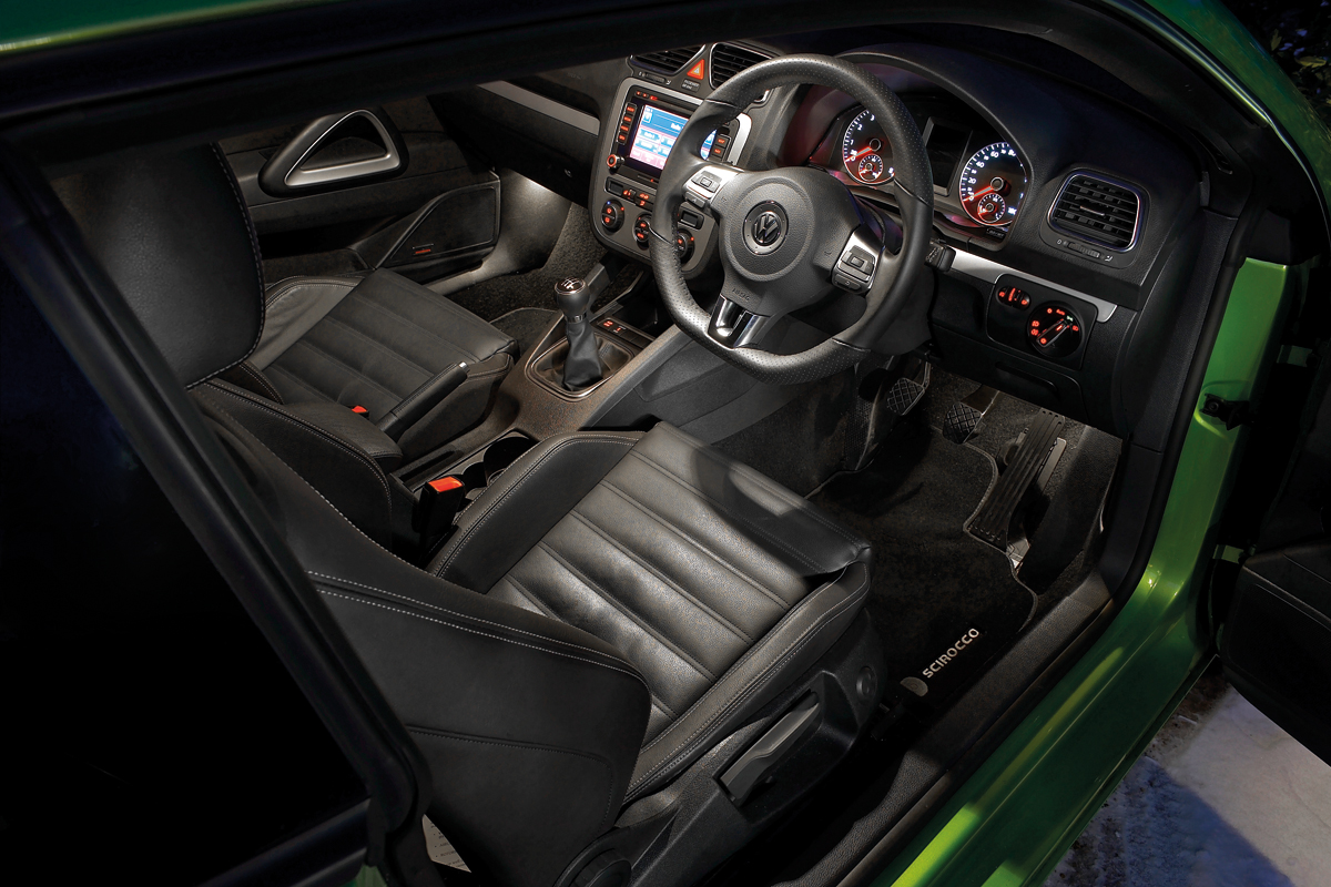 VW Scirocco interior