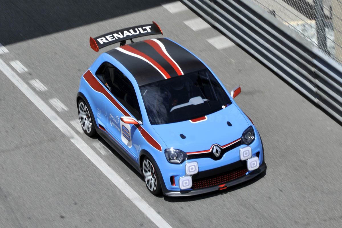Renault TwinRun blue and red
