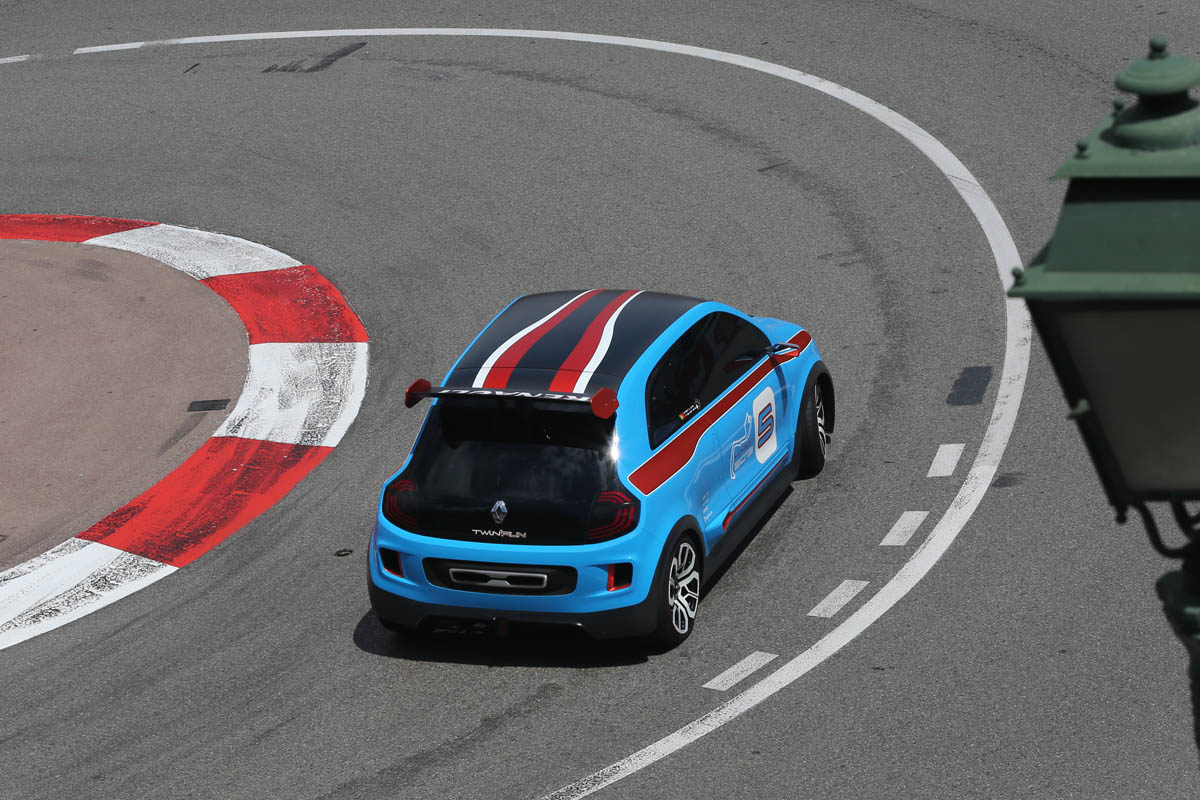 Renault TwinRun V6 hot hatch concept Monaco hairpin