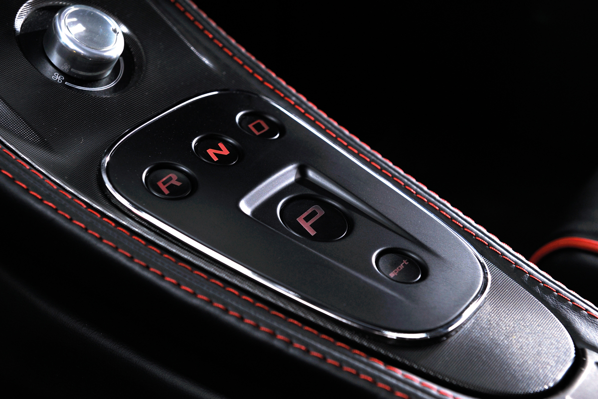 Lotus Evora gear selector