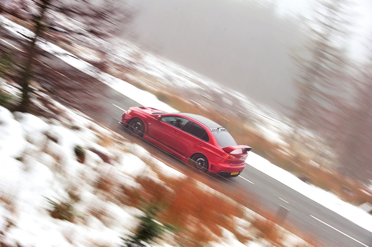 Mitsubishi Evo X FQ-400