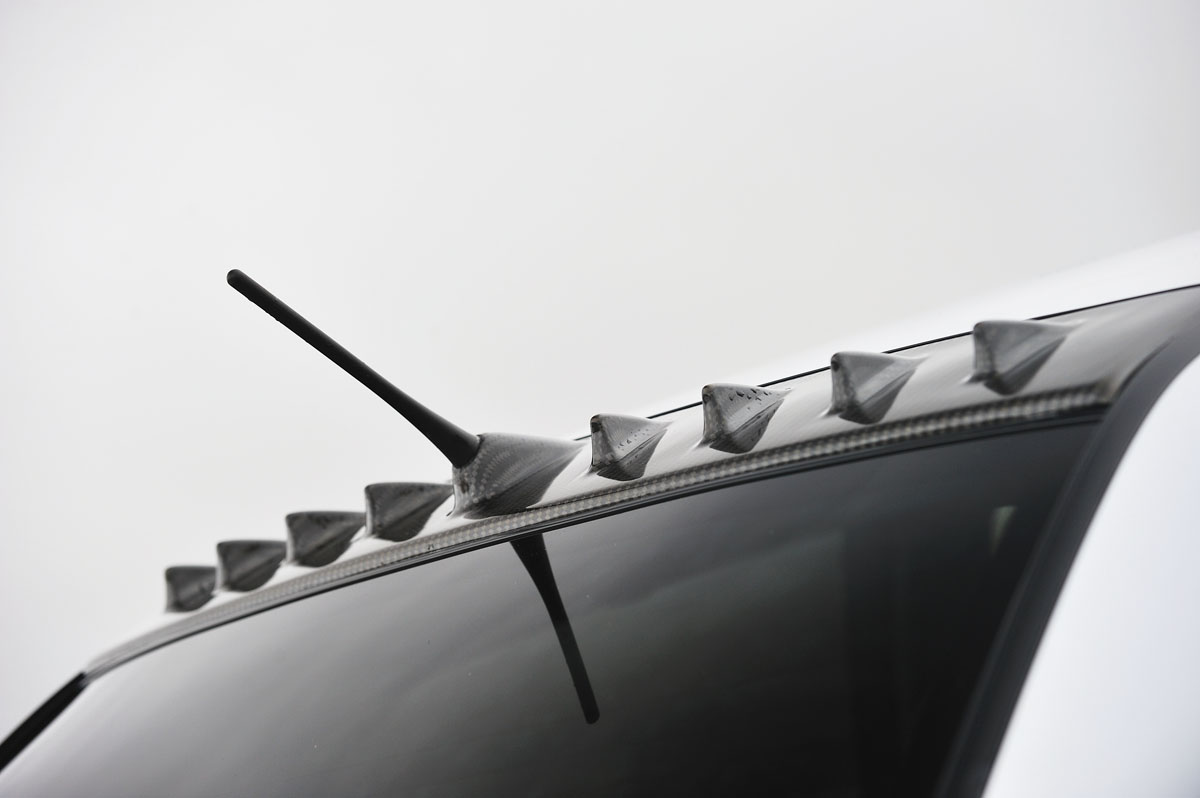 Mitsubishi Evo IX MR FQ-360 Vortex generators