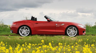 2013 BMW Z4 sDrive35i side profile roof down