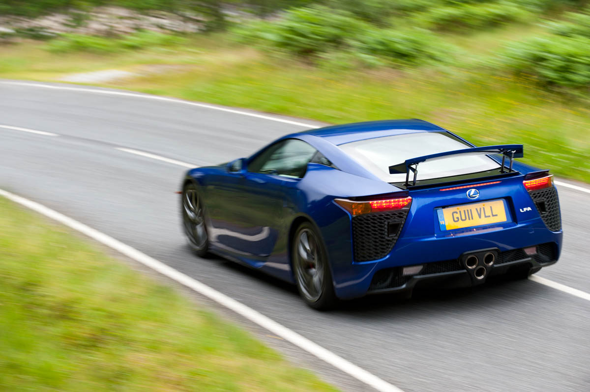 Lexus LFA tribute video blue spoiler up