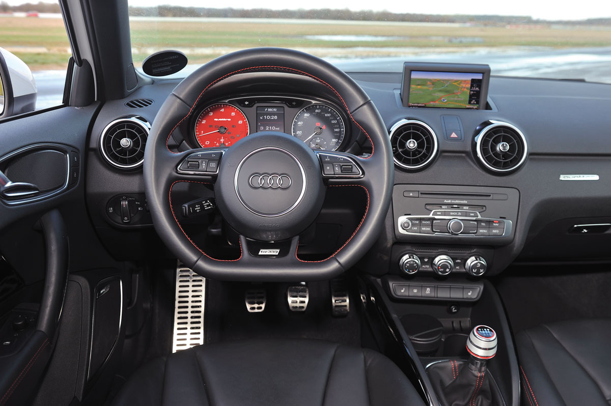 Audi A1 Quattro interior