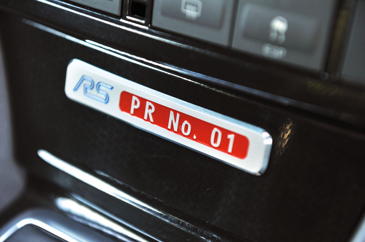 Ford Focus RS500 numbered plaque