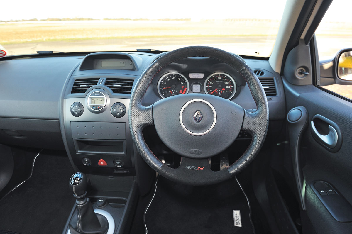 Renaultsport Megane R26.R interior