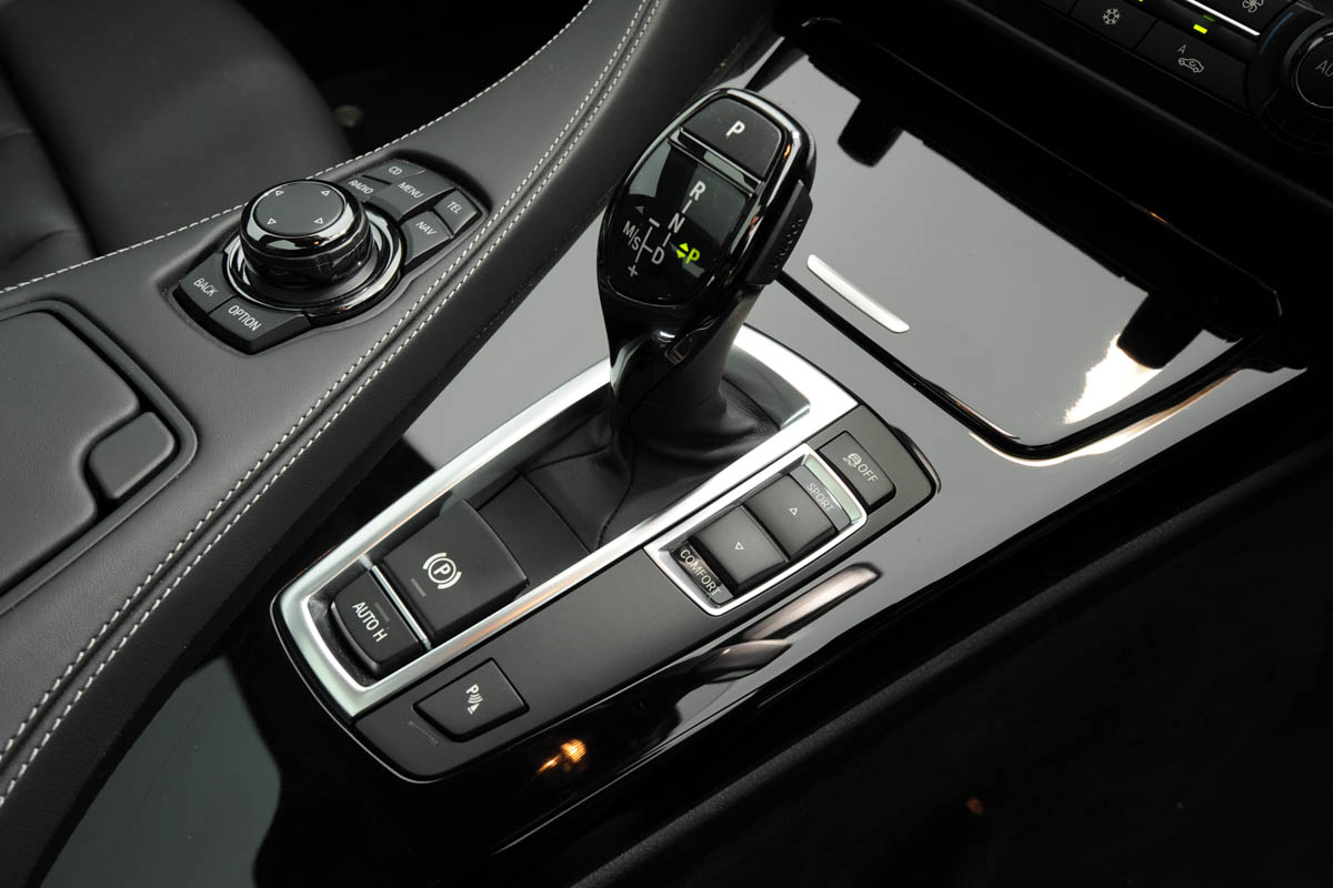 2013 Alpina B6 Bi-Turbo Coupe gear stick
