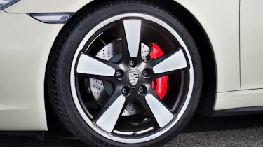 Porsche 911 50 Years Edition Fuchs alloy wheel