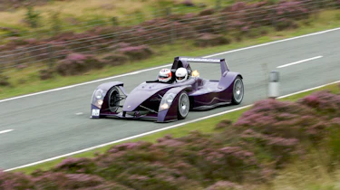 Caparo T1 driving