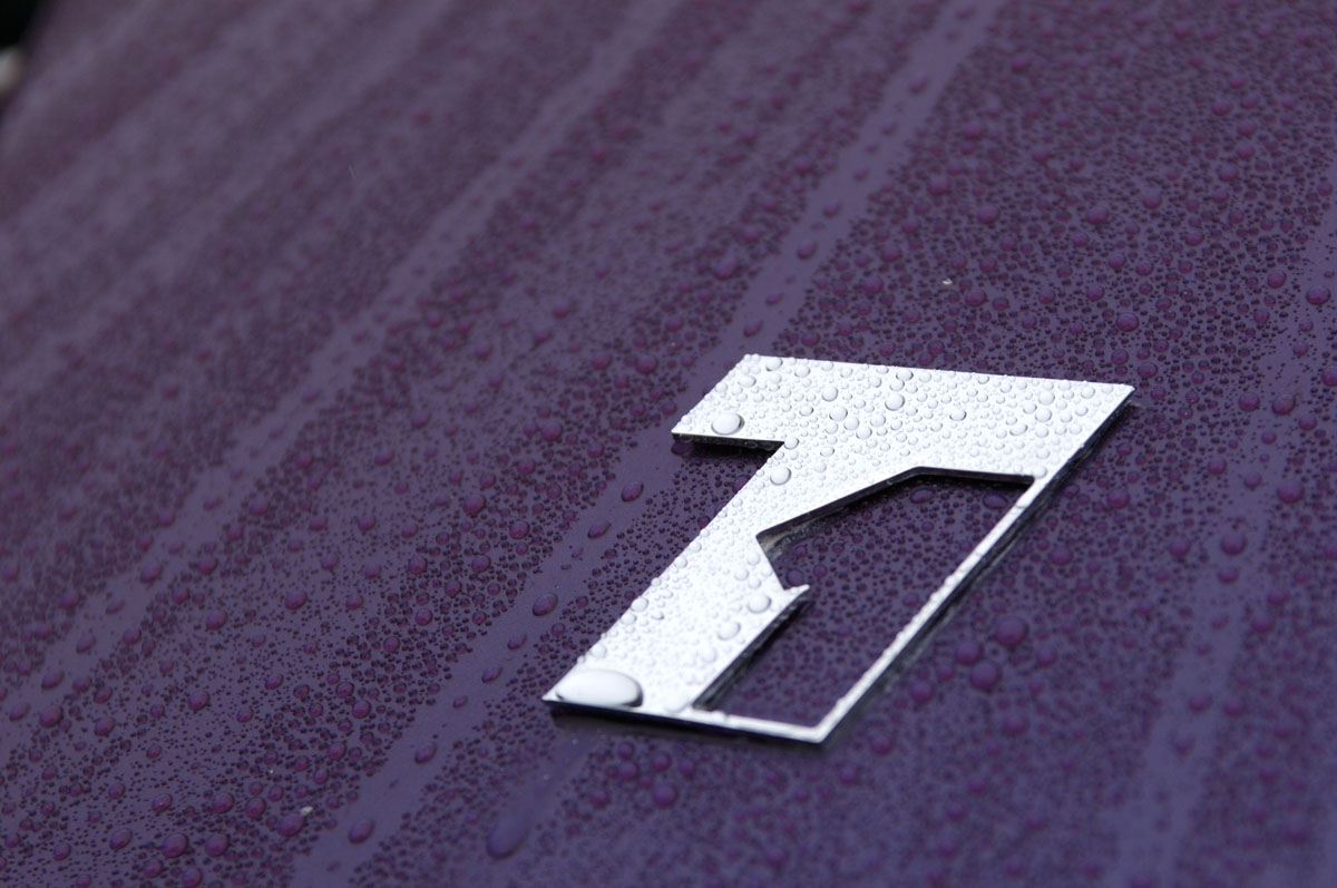 Caparo T1 badge