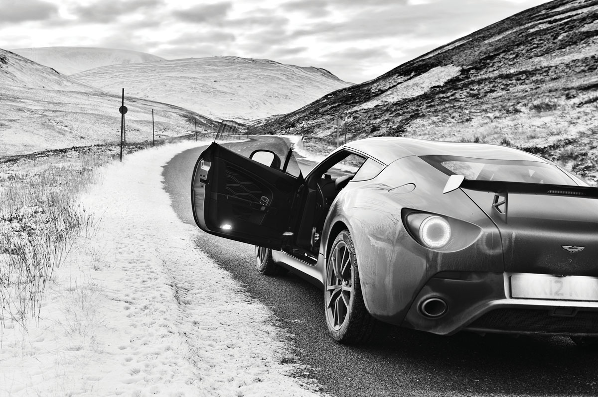 Aston Martin V12 Zagato