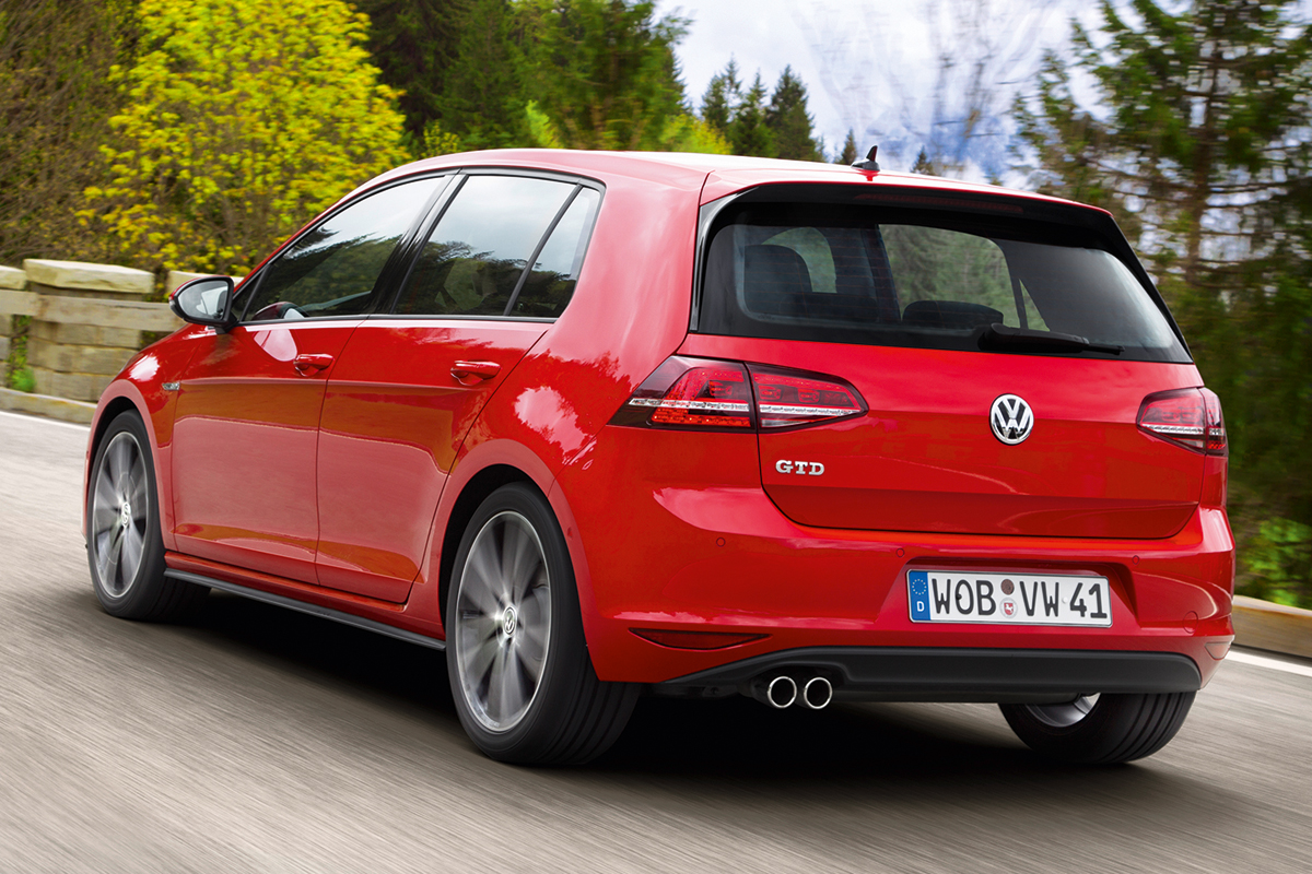 2013 Volkswagen Golf GTD red rear