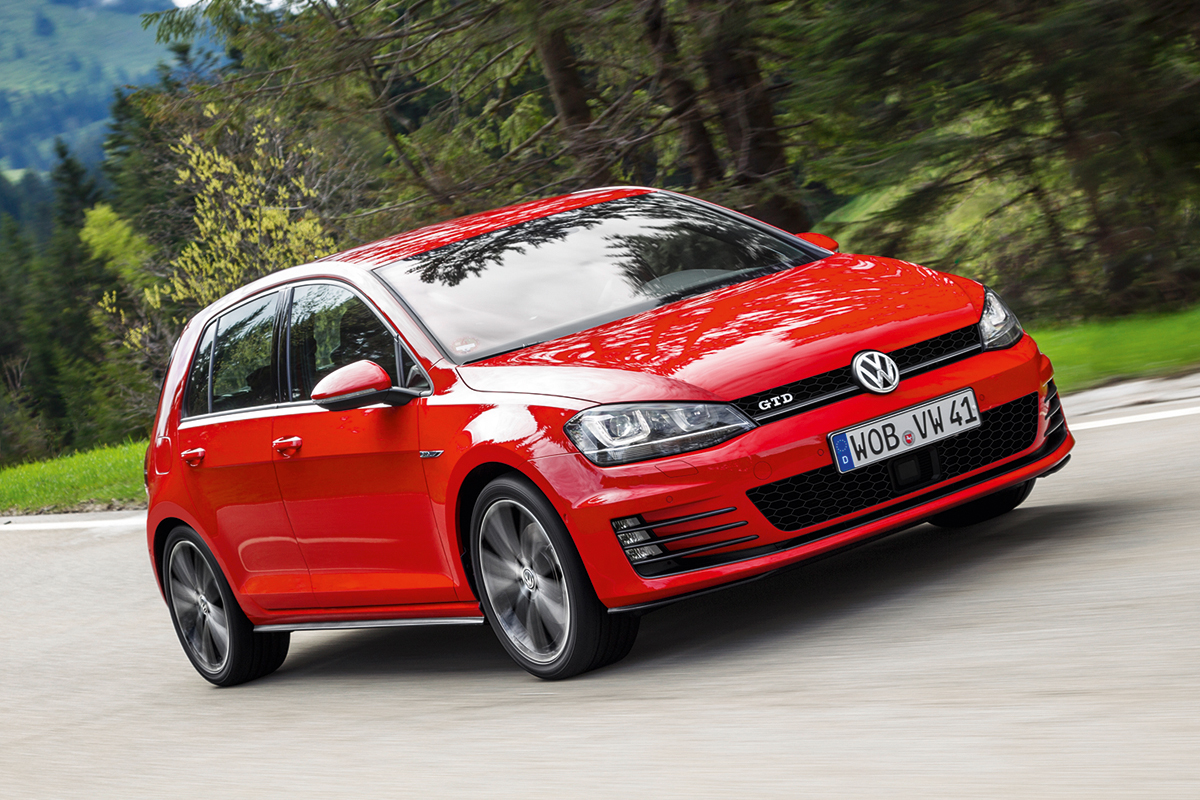 2013 Volkswagen Golf GTD front