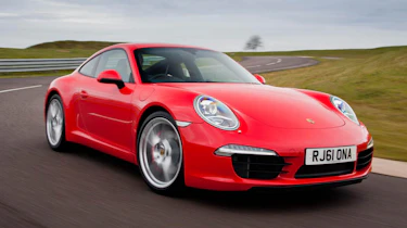 Porsche 911 Carrera red