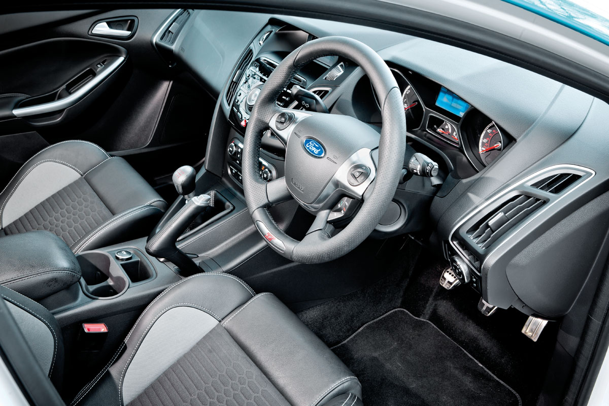 Ford Focus ST interior