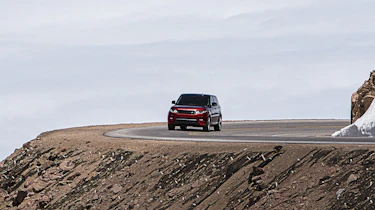 2014 Range Rover Sport sets Pikes Peak production-car record