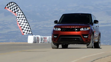 2014 Range Rover Sport sets Pikes Peak production-car record