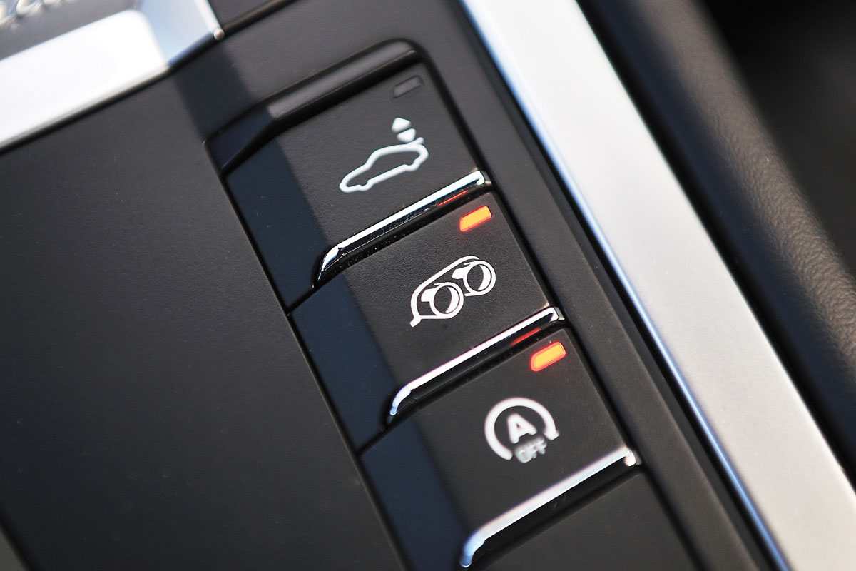 Porsche Cayman S 2013 exhaust valve switch