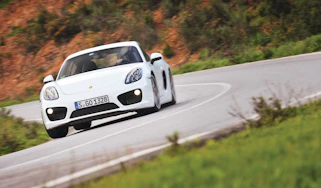 Porsche Cayman S 2013 hard cornering