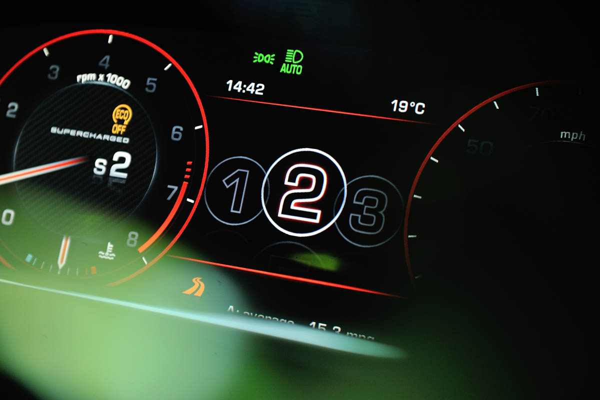 2013 Range Rover Sport Supercharged gear selector