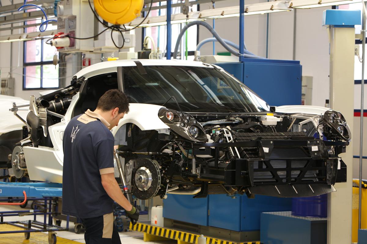 Alfa Romeo 4C: tech rundown and video