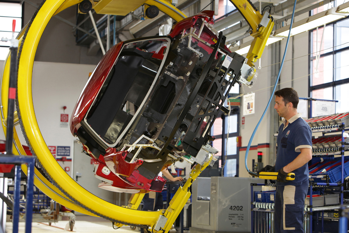 Alfa Romeo 4C: tech rundown and video jig