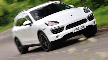2013 Porsche Cayenne S Diesel white front