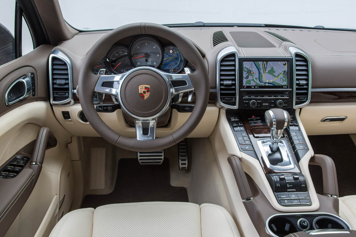 2013 Porsche Cayenne S Diesel interior dashboard steering wheel
