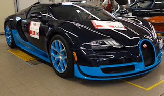 Bugatti Veyron Grand Sport Vitesse on the Mille Miglia video