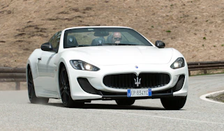 2013 Maserati GranCabrio MC front