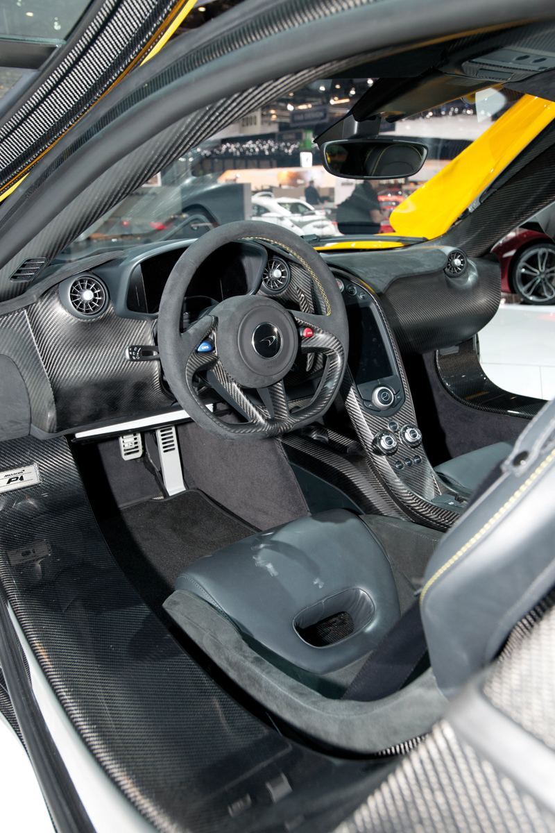 McLaren P1 interior