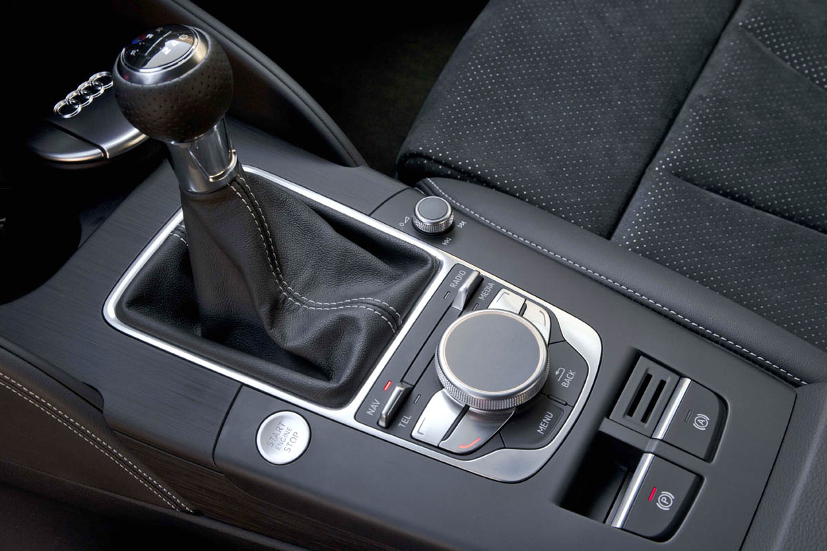 2013 Audi A3 Saloon manual gear stick