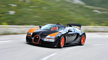 Bugatti Veyron Grand Sport Vitesse supercar video