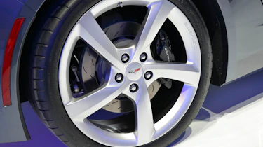 Chevrolet Corvette Stingray alloy wheel