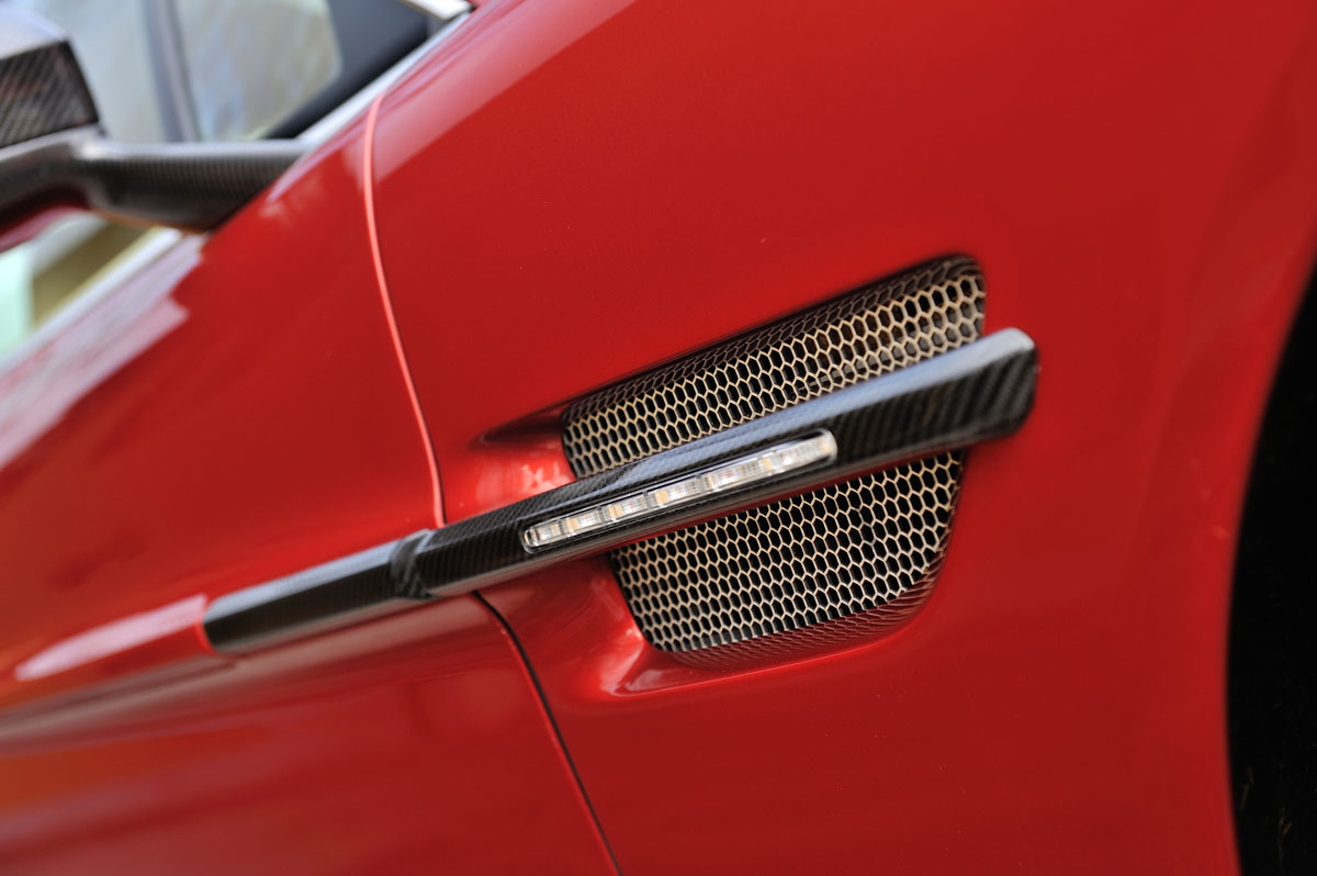 Aston Martin V12 Vanquish carbon fibre vent