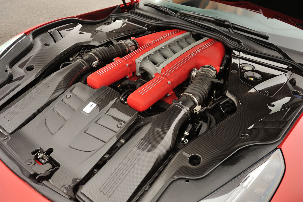 Ferrari F12 engine