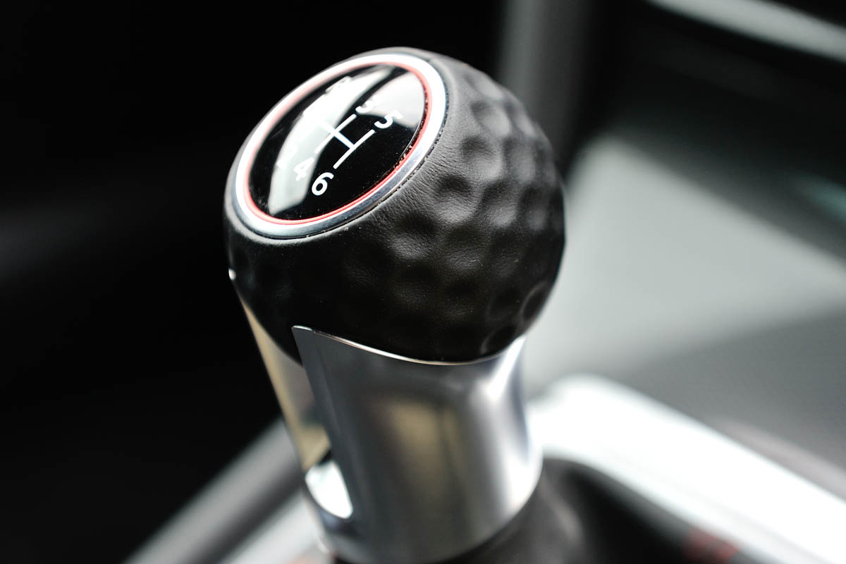 2013 VW Golf GTI mk7 golf ball gearknob stick manual